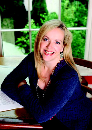 Photo of Isabel Wolff