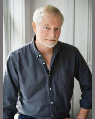 Erik Larson