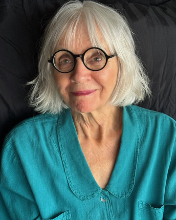 Photo of Linda Bailey