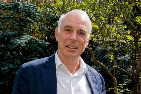 Photo of Paul Glaser