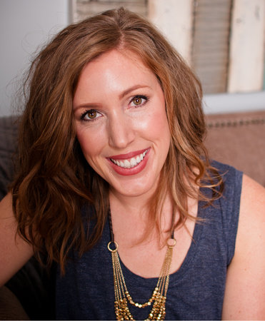 Photo of Andrea Lucado