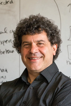 Photo of Steven Sloman