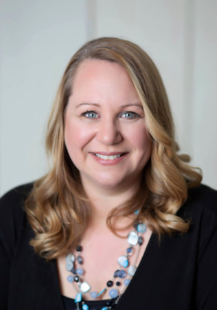 Photo of Julianna Miner