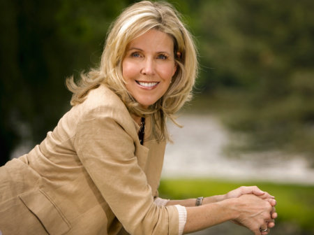 Photo of Lori Nelson Spielman