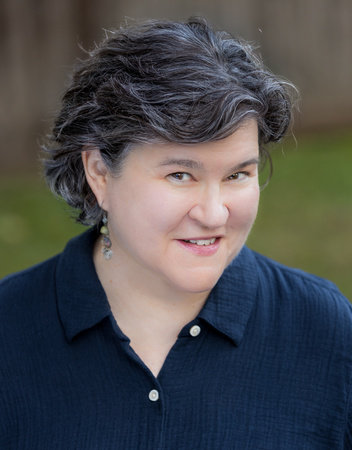 Photo of Emily Yellin