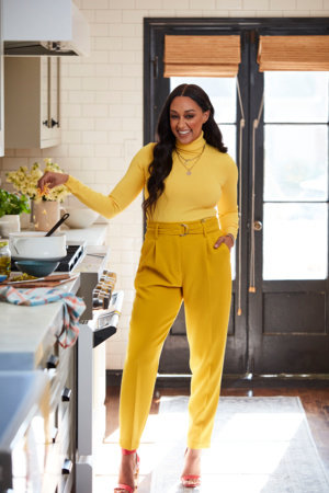 Photo of Tia Mowry