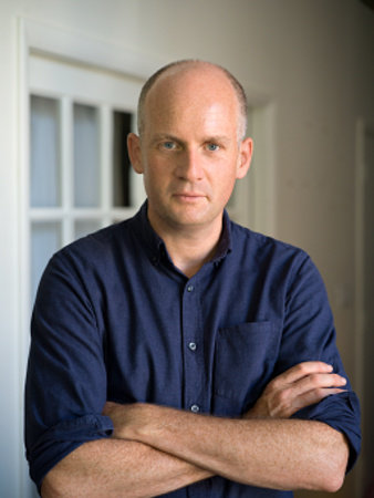 Photo of Oliver Burkeman