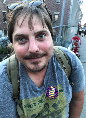 Photo of Daniel Genis