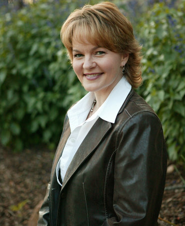 Photo of Shannon Ethridge