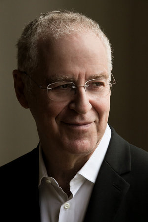 Photo of Ron Chernow