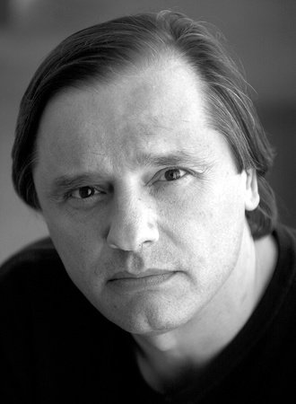 Photo of Victor Malarek