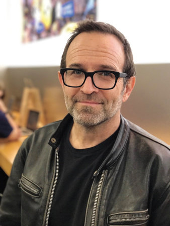 Photo of Glen David Gold